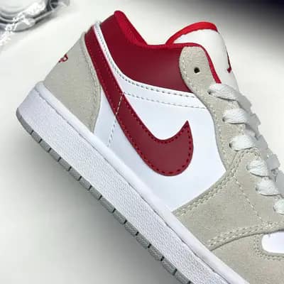 نایک ایر جردن وان لو طوسی قرمز NIKE AIR JORDAN 1 LOW ‌LIGHT IRON ORE/GYM RED
