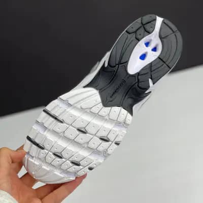 نیوبالانس 530 سفید مشکی NEW BALANCE 530