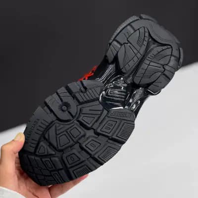 بالنسیاگا رانر مشکی قرمز BALENCIAGA RUNNER
