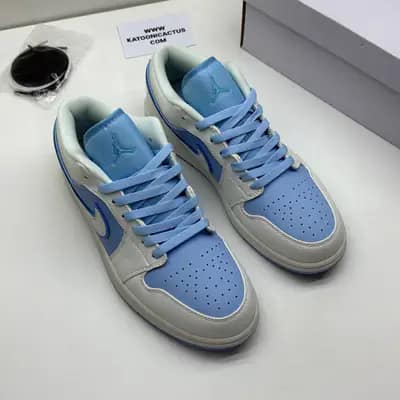 نایک ایر جردن وان لو ریورس آیس بلو NIKE AIR JORDAN 1 LOW REVERSE ICE BLUE