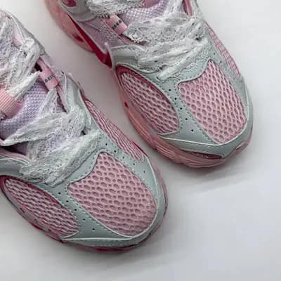 نایک وی فایو آر ان آر صورتی NIKE V5 RNR