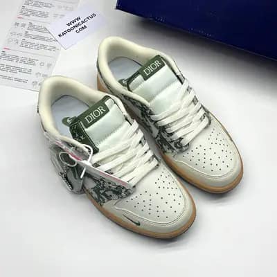 نایک ایر جردن وان لو تراویس اسکات دیور NIKE AIR JORDAN 1 LOW TRAVIS SCOTT x DIOR