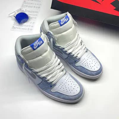 نایک ایر جردن وان ساقدار هایپر رویال سفید آبی NIKE AIR JORDAN 1 HIGH OG HYPER ROYAL