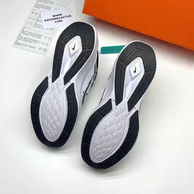 نایک ایر زوم وینفلو وی تو سفید مشکی NIKE AIR ZOOM WINFLO V2