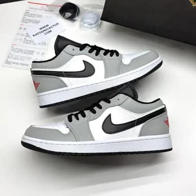 نایک ایر جردن وان لو اسموک گری NIKE AIR JORDAN 1 LOW SMOKE GREY