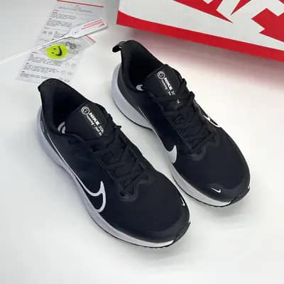 نایک زوم ایکس طرح لبخند مشکی سفید NIKE ZOOM X