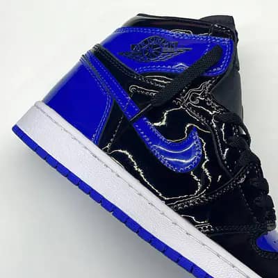 نایک ایر جردن وان ساقدار ورنی پتنت رویال آبی مشکی NIKE AIR JORDAN 1 RETRO HIGH OG PATENT ROYAL