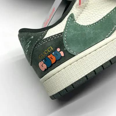نایک ایر جردن وان لو تراویس اسکات گوچی NIKE AIR JORDAN 1 LOW TRAVIS SCOTT x GUCCI