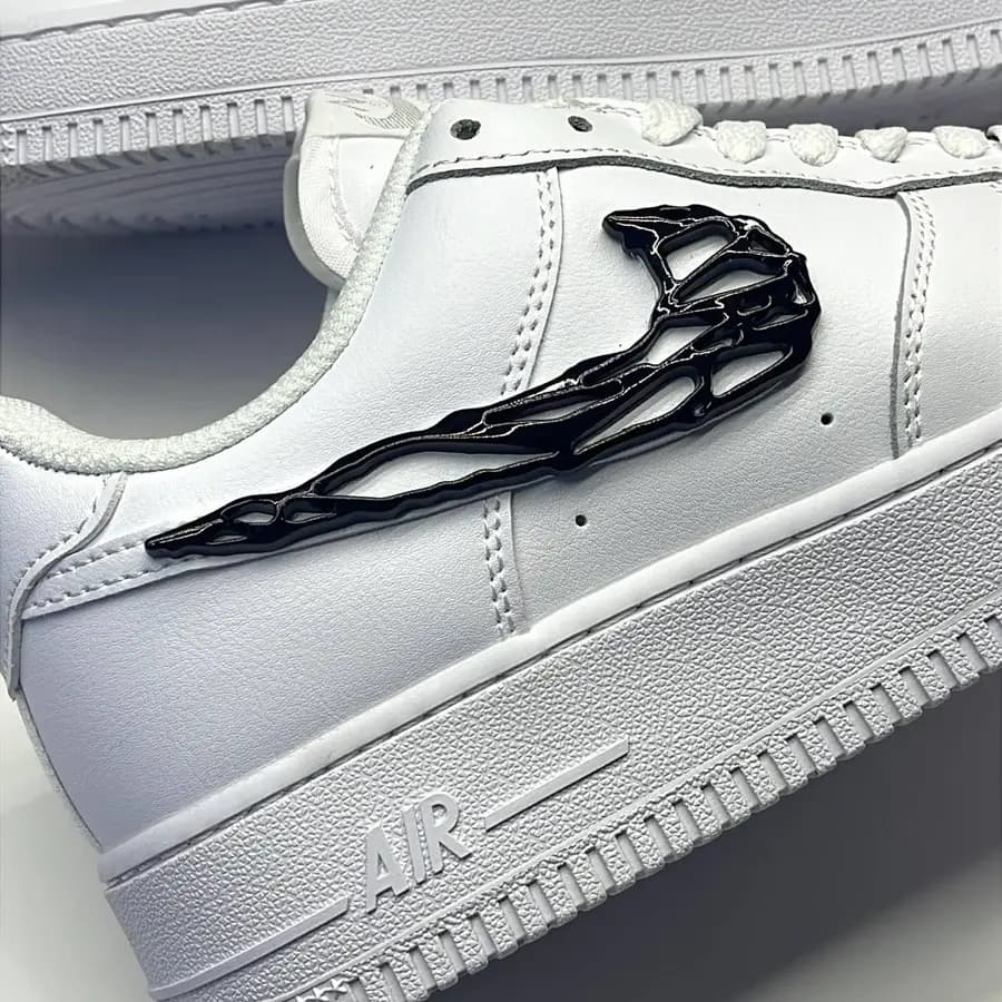 نایک ایرفورس وان مولتن متال سفید مشکی NIKE AIR FORCE 1 MOLTEN METAL