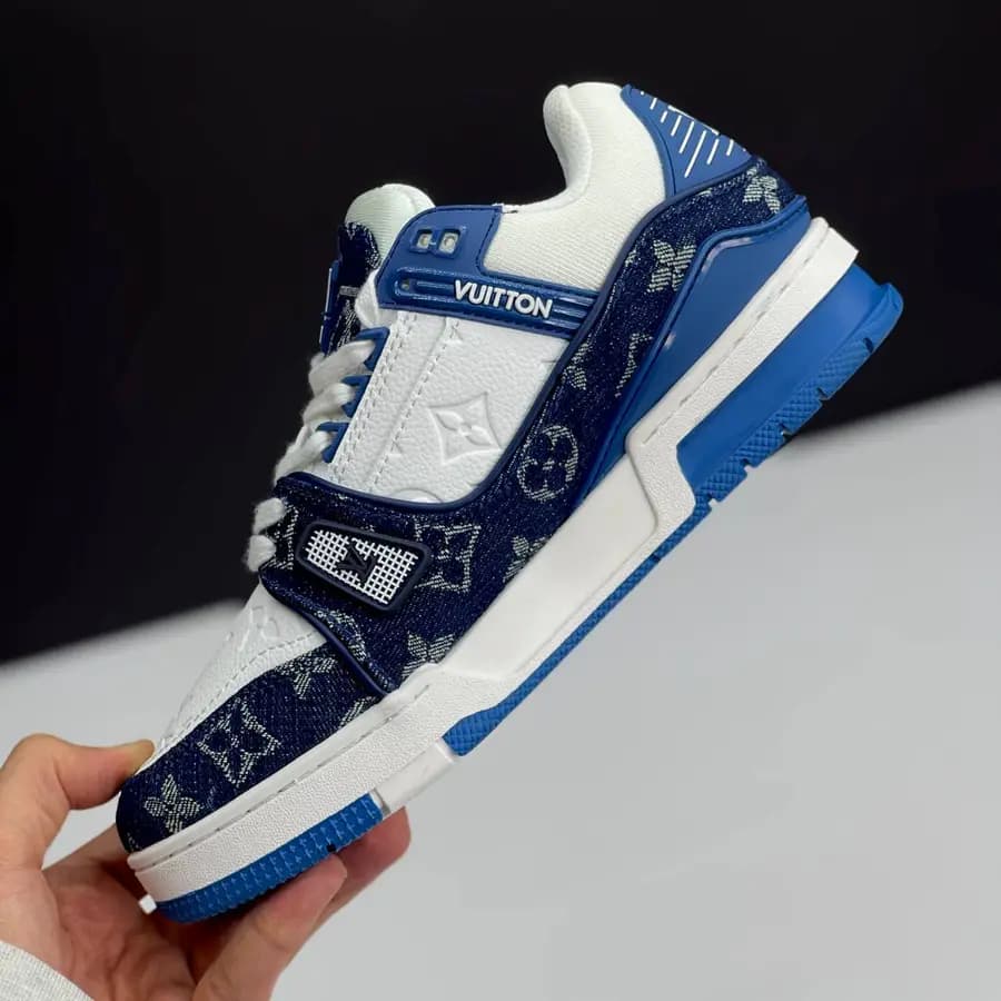 لویی ویتون ترینر سفید آبی LOUIS VUITTON TRAINER