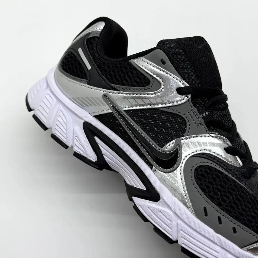 نایک وی فایو آر ان آر مشکی نقره ای NIKE V5 RNR