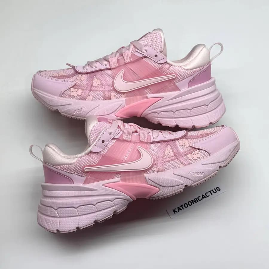 نایک وی تو کی صورتی NIKE V2K