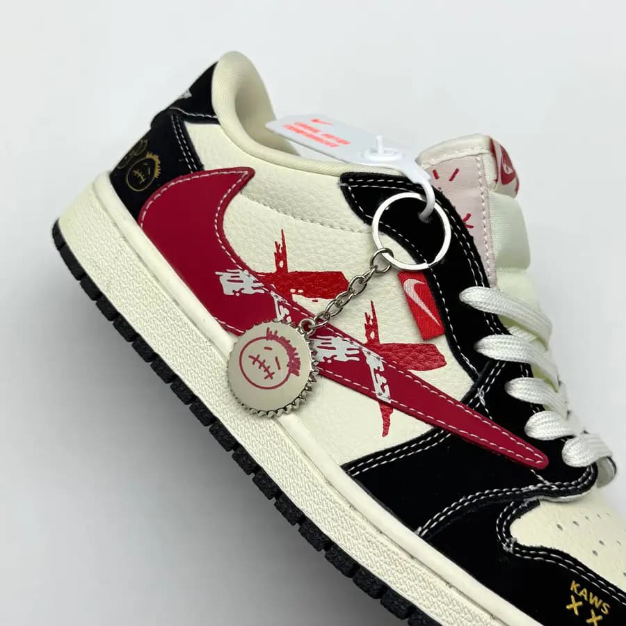نایک ایر جردن وان لو تراویس اسکات کاز NIKE AIR JORDAN 1 LOW TRAVIS SCOTT X KAWZ