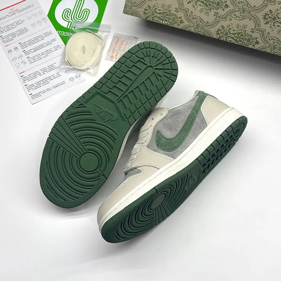 نایک ایر جردن وان لو تراویس اسکات گوچی NIKE AIR JORDAN 1 LOW TRAVIS SCOTT x GUCCI