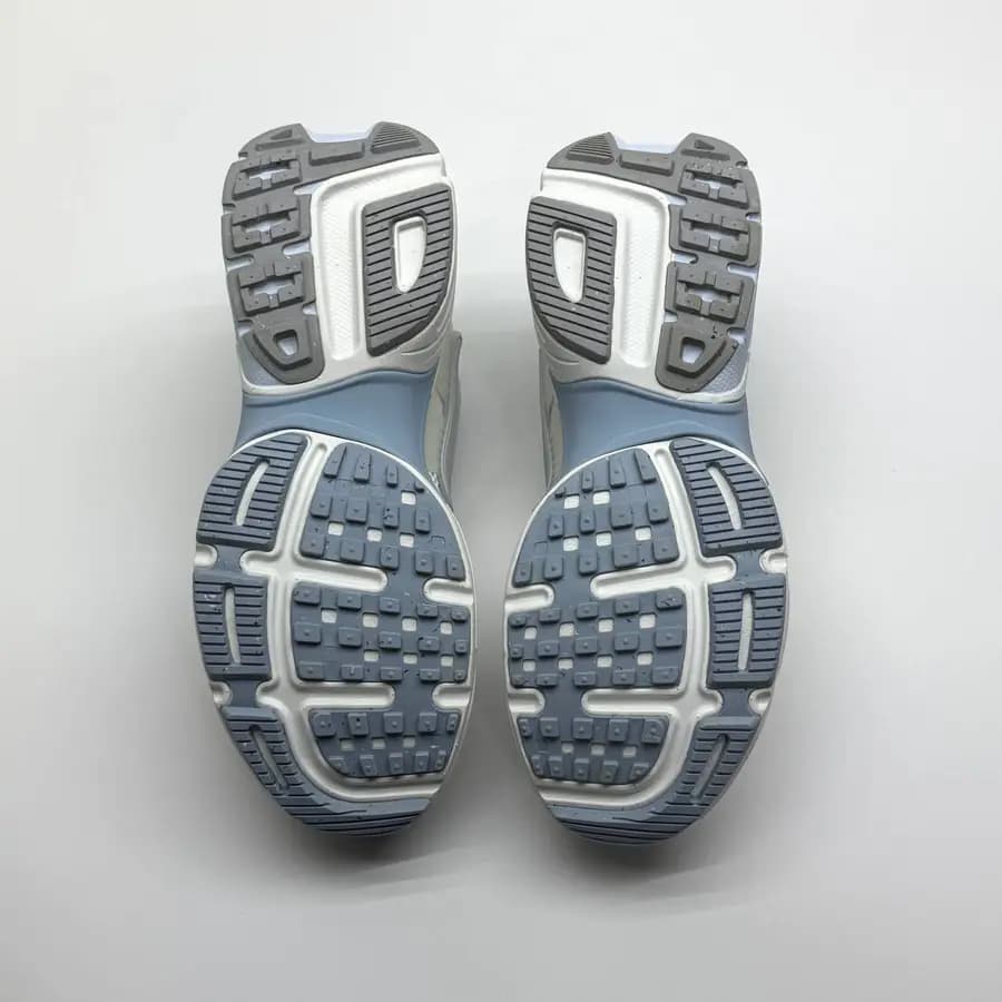 نایک وی تو کی سفید آبی NIKE V2K