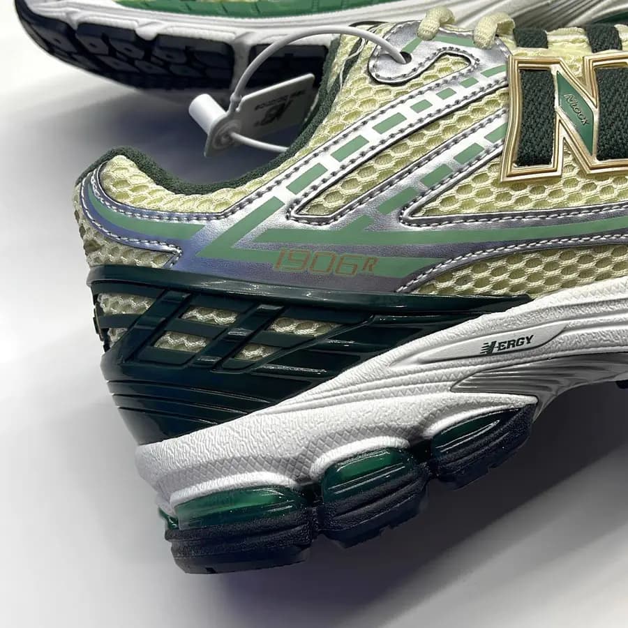 نیوبالانس 1906R کرم سبز NEW BALANCE 1906R