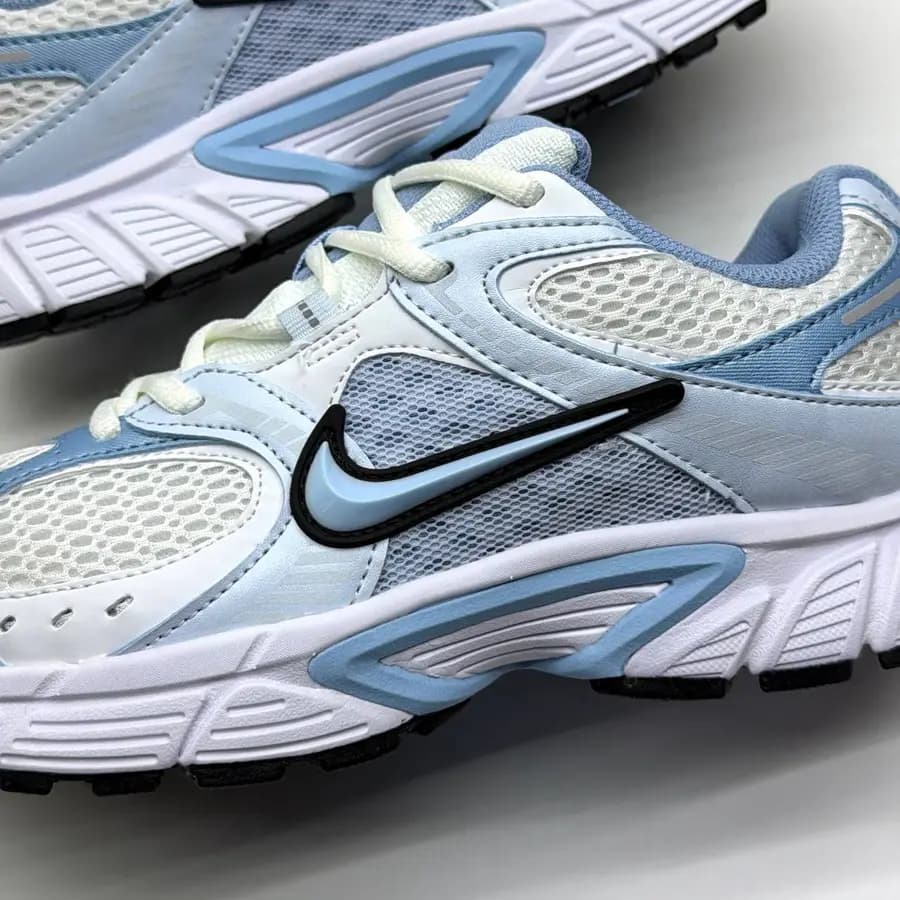 نایک وی فایو آر ان آر سفید آبی NIKE V5 RNR