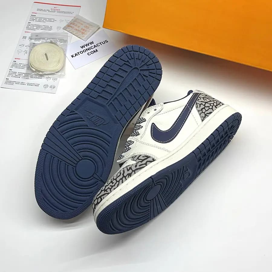 نایک ایر جردن وان لو تراویس دیور NIKE AIR JORDAN 1 LOW TRAVIS SCOTT x DIOR