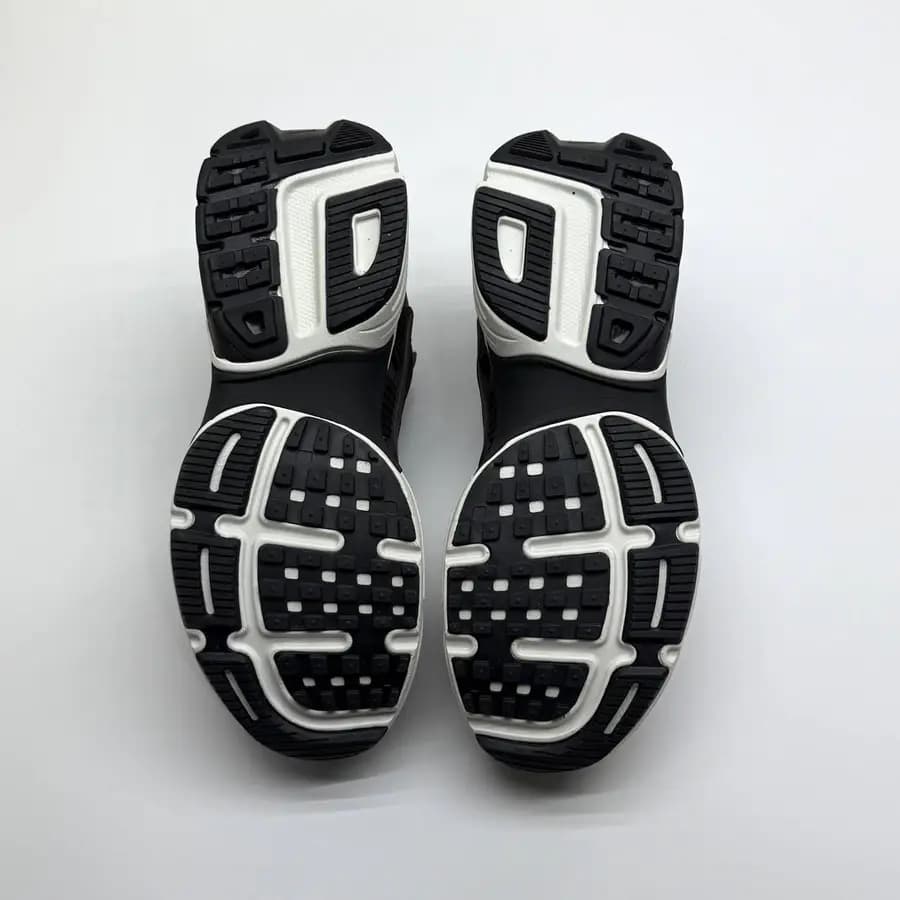 نایک وی تو کی قهوه ای NIKE V2K