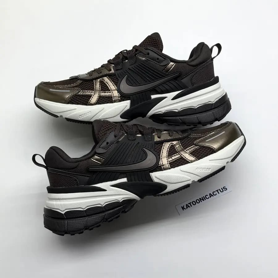 نایک وی تو کی قهوه ای NIKE V2K