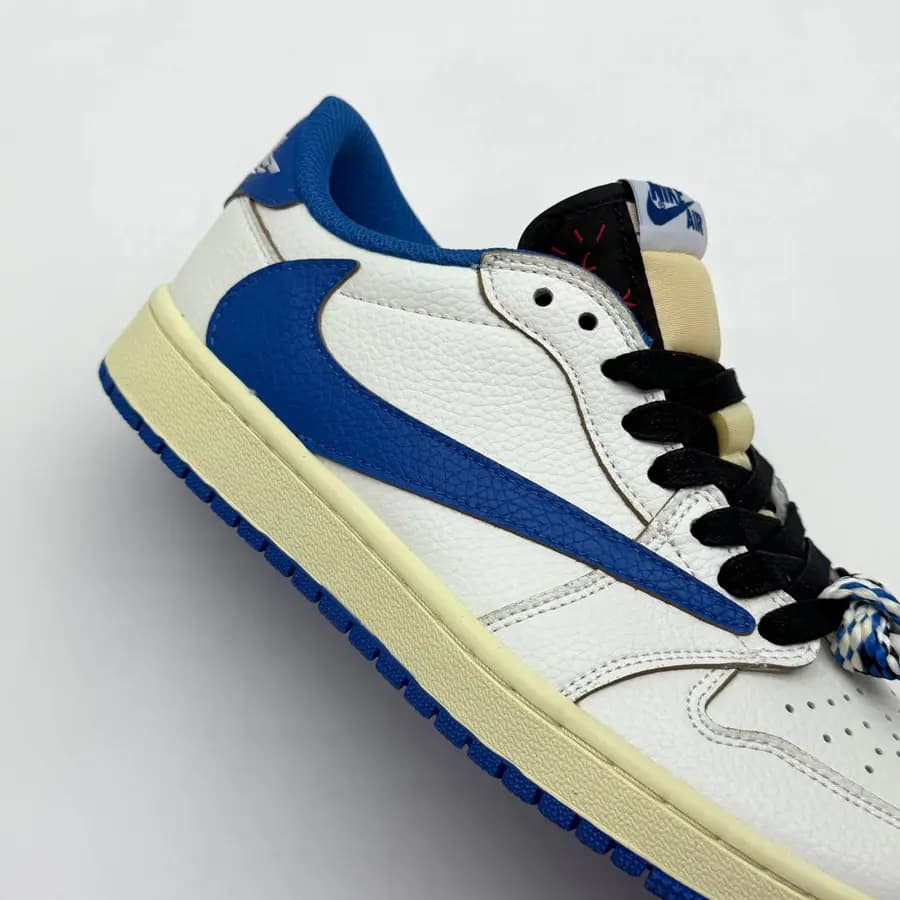 نایک ایر جردن وان لو تراویس اسکات فرگمنت 2025 NIKE AIR JORDAN 1 LOW FRAGMENT X TRAVIS SCOTT